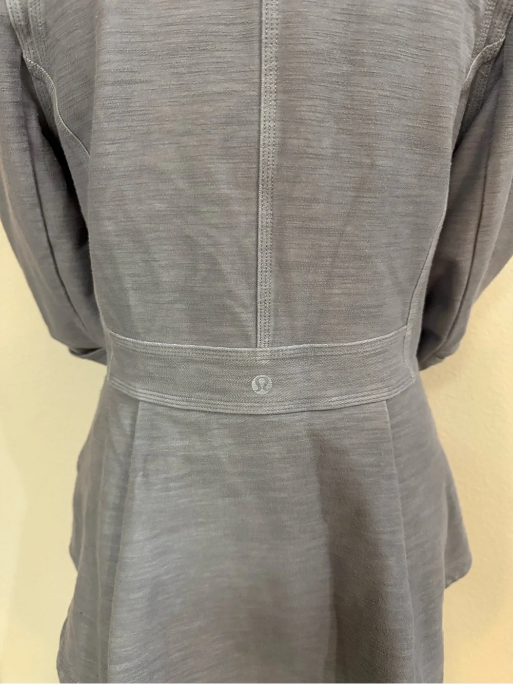 Lululemon Women’s Asymmetrical Zip Gray Jacket